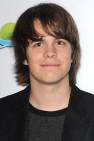 Johnny Simmons